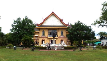 หอคำ
