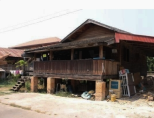 เรือนนายสมาน อินแปง